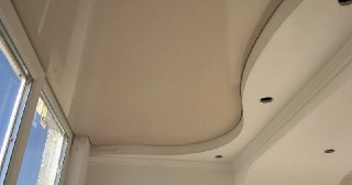 Натяжной потолок на балкон Кызыл, цена 6351 руб.